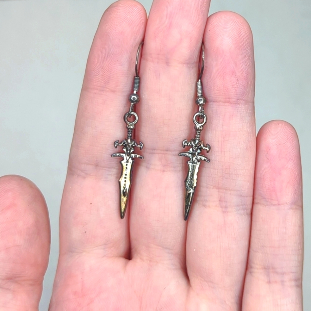 Dagger Earrings - Picture 3 of 10